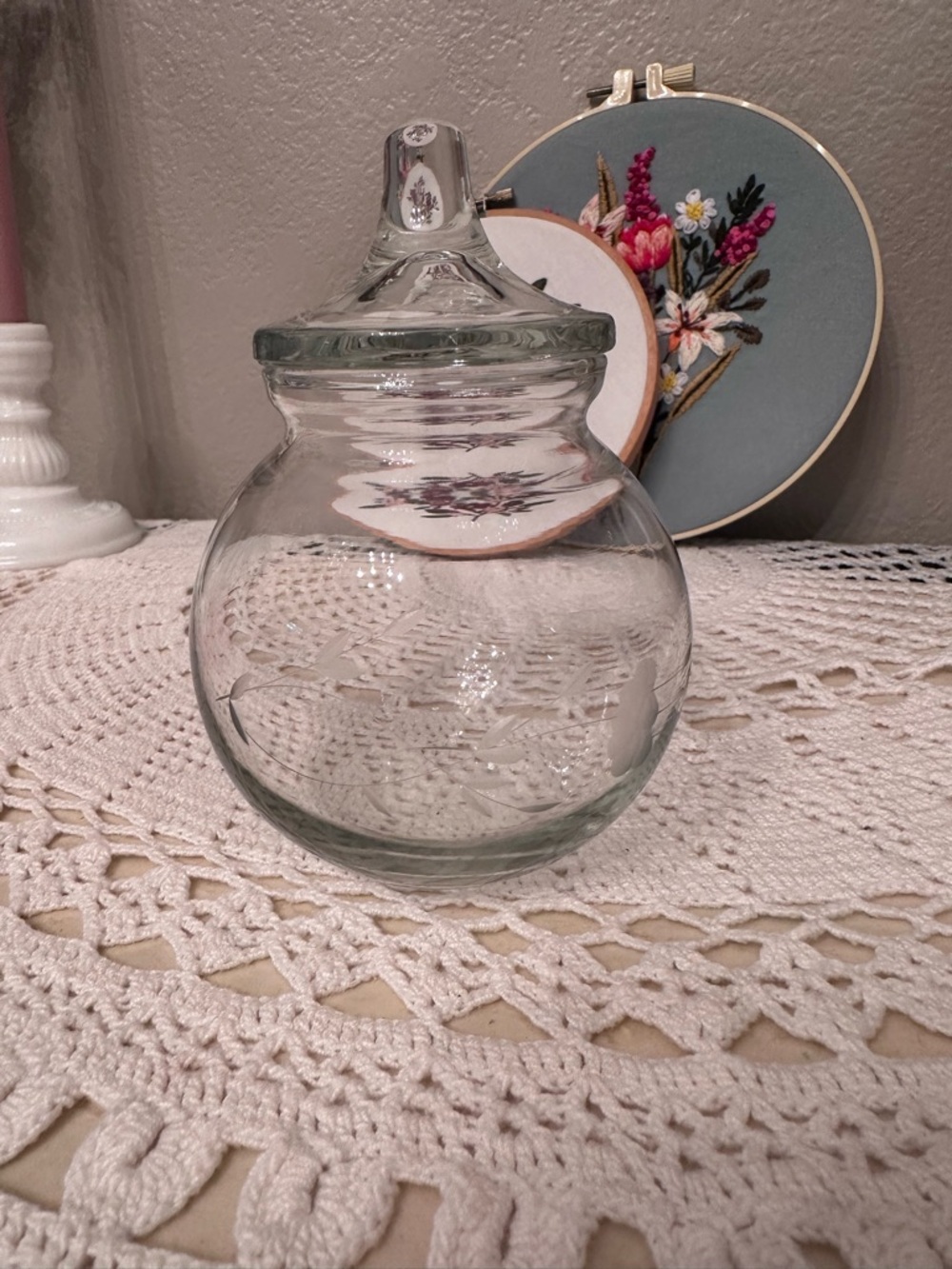 Princess House heritage etched covered dish
